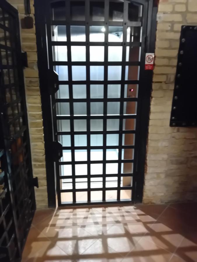 Апартаменты Alcatrazpraha Экстерьер фото